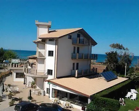 L'isola Felice *